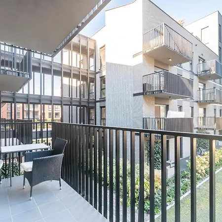 Nowoczesny Nad Motlawa, Przy Nabrzezu *