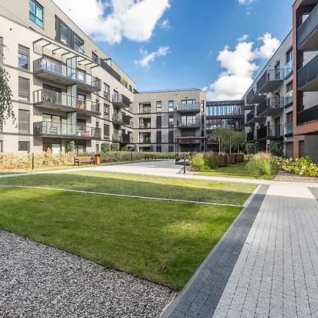 Nowoczesny Nad Motlawa, Przy Nabrzezu *