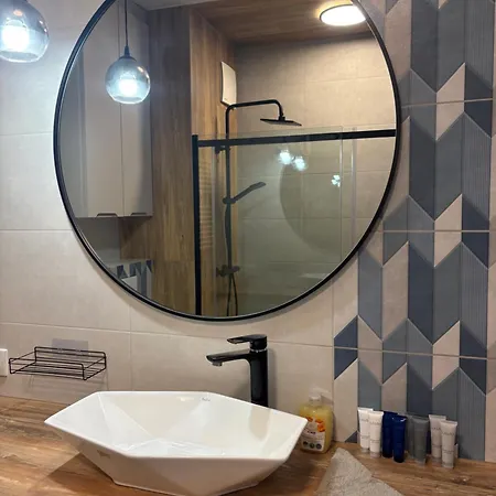 Nowoczesny Nad Motlawa, Przy Nabrzezu *