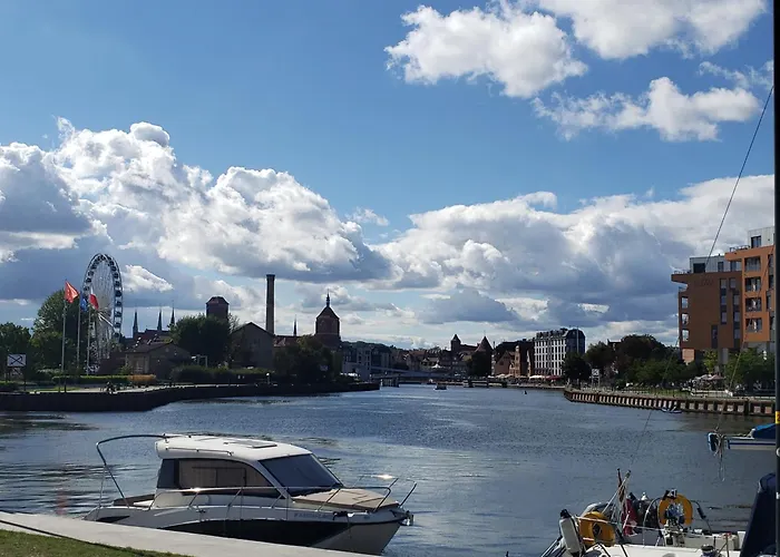 Nowoczesny Nad Motlawa, Przy Nabrzezu *